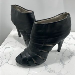 Mossimo • Black Caged Heel Pumps